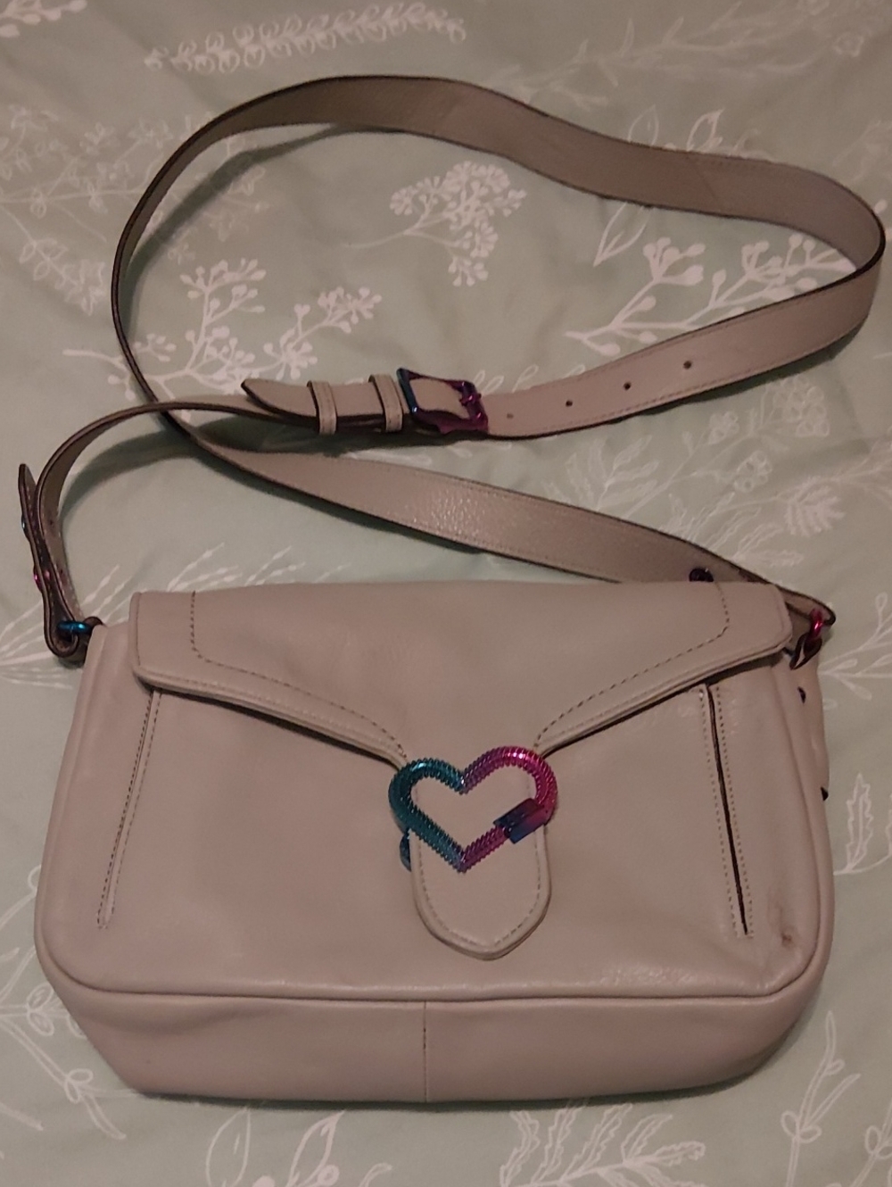 Women’s Crossbody Shoulder Bag in Light Beige with Heart Accent